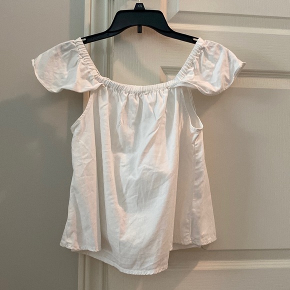 Madewell Tops - madewell size XS off the shoulder white top